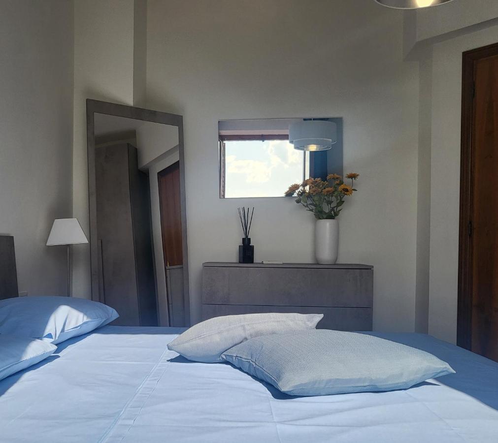 Appartamento Con Camino In Centro Storico 贝瓦尼亚 外观 照片