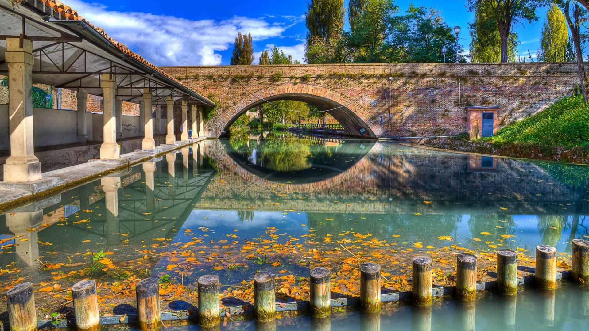 Appartamento Con Camino In Centro Storico 贝瓦尼亚 外观 照片